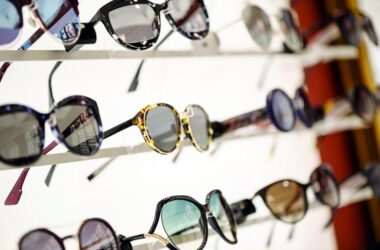 Suppliers like OE wholesale sunglasses